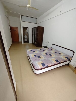 Room in  Pg at Worli – for Rent