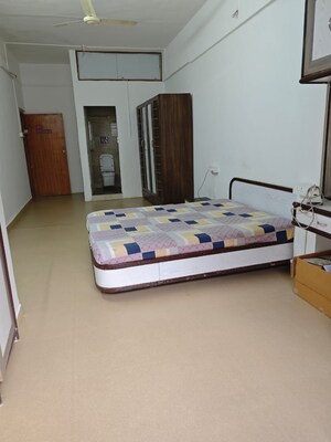 Room in  Pg at Worli – for Rent