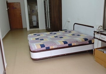 Room in  Pg at Worli – for Rent