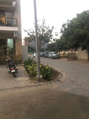 Parking in 4 BHK Apartment at BPTP Astaire Gardens, Sector 70a – for Rent