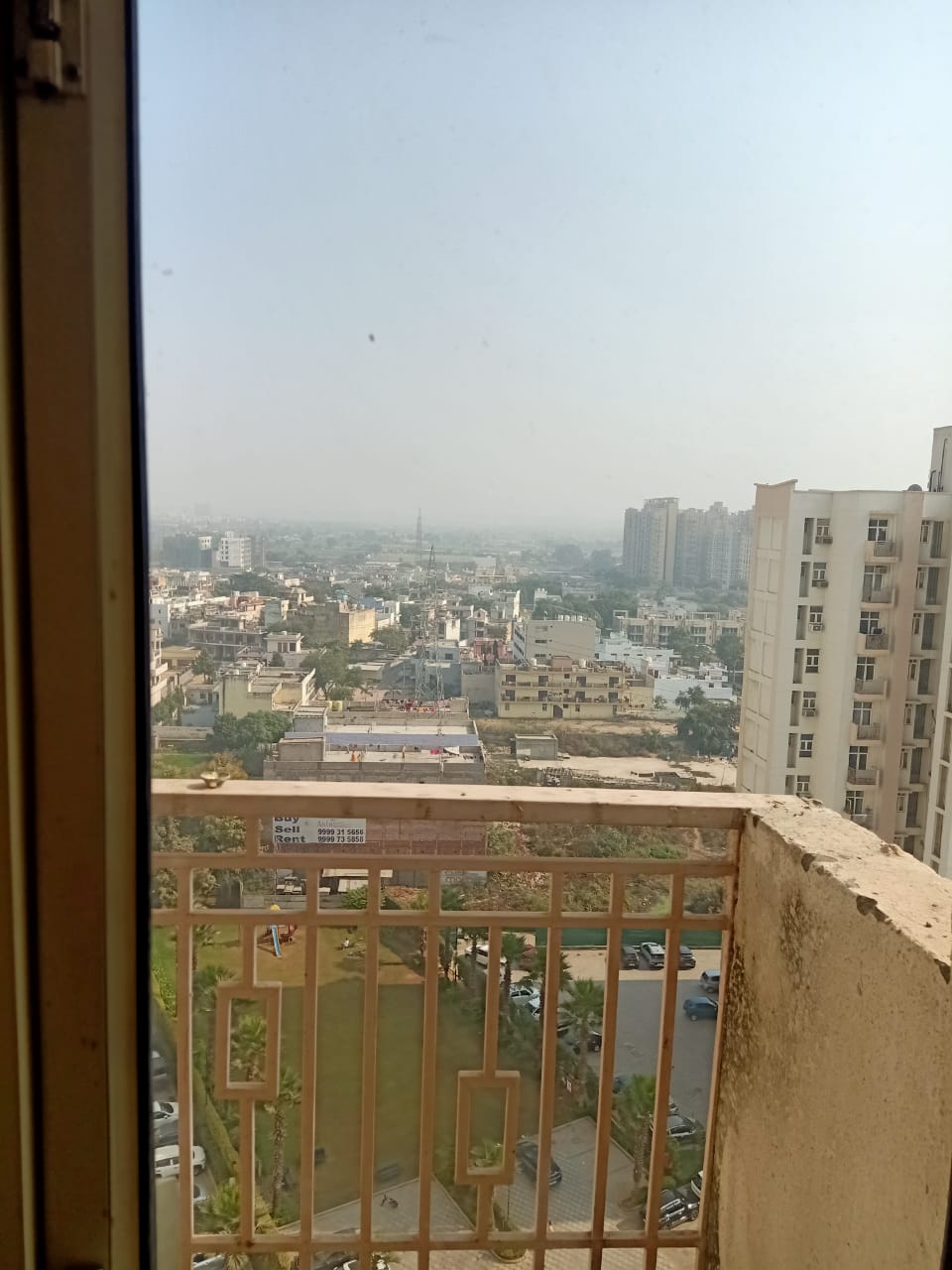 2 BHK + Pooja Room Apartment For Sale in Shree Vardhman Mantra
