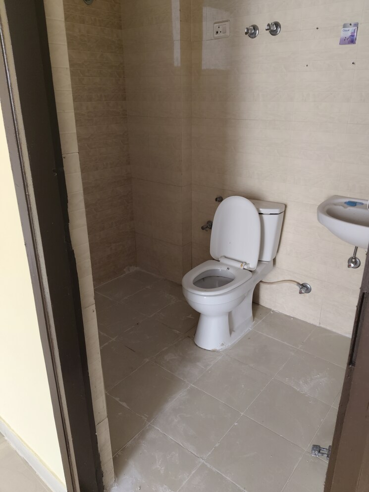 Bathroom, manglam-aanchal 4 Bedroom 1590 Sq.Ft. Apartment In Jhotwara Road Jaipur 9378204