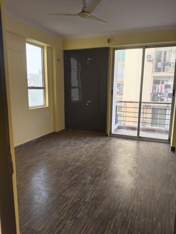 Room in 4 BHK Apartment at Manglam Aanchal, Jhotwara Road – for Rent