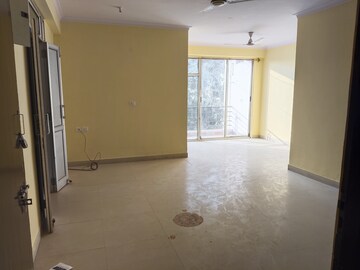 Room in 4 BHK Apartment at Manglam Aanchal, Jhotwara Road – for Rent
