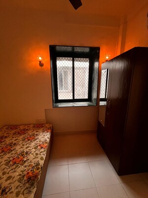 Room in  Pg at Worli – for Rent