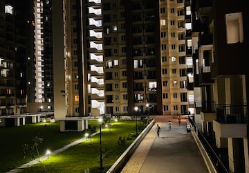 2 BHK Independent House – Exterior View View at Amrapali Golf Homes, Sector 4 Greater Noida - for Rent