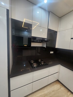 Kitchen in 1 BHK Builder Floor at Ardee City, Sector 52 – for Rent