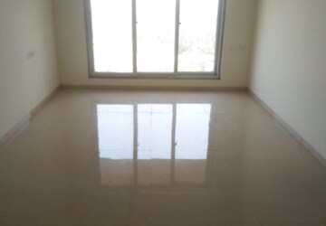 Room in 2 BHK Apartment at Ruparel Orion, Chembur – for Rent