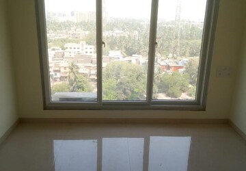 Room in 2 BHK Apartment at Ruparel Orion, Chembur – for Rent