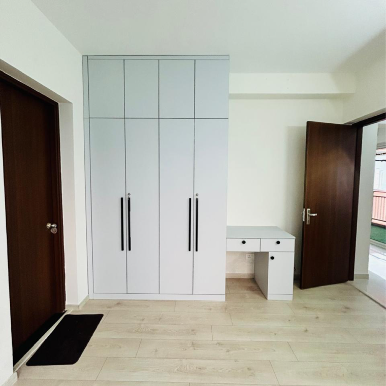 Room, shapoorji-pallonji-joyville-phase-3 3 Bedroom 1027 Sq.Ft. Apartment In Sector 102 Gurgaon 9378201