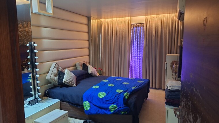 Bedroom, hiranandani-estate 3 Bedroom 1850 Sq.Ft. Apartment In Ghodbunder Road Thane 9378235