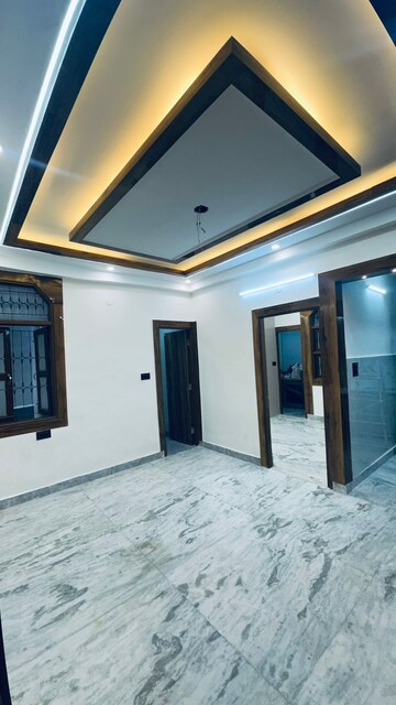 Building Lobby in 2 BHK Apartment at Eldeco Utopia, Sector 93a – for Sale