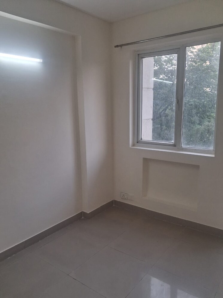 Room, bptp-park-prime 3.5 Bedroom 2062 Sq.Ft. Apartment In Sector 66 Gurgaon 9378277