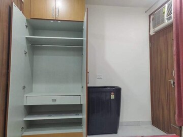 Furnished Amenities in 1 BHK Builder Floor at Saket – for Rent