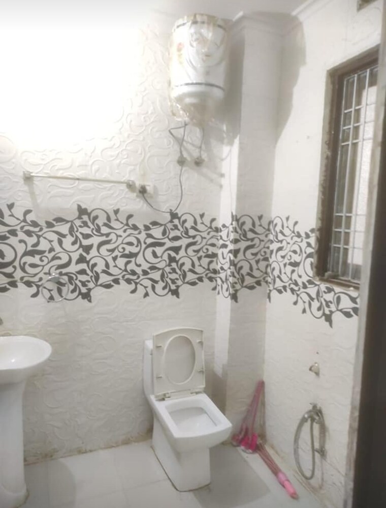 Bathroom, saket 1 Bedroom 500 Sq.Ft. Builder Floor In Saket Delhi 9378306