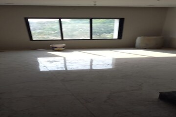 Room in 3 BHK Apartment at Conscient Hines Elevate, Sector 59 – for Rent