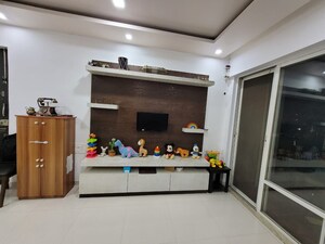Furnished Amenities in 2 BHK Apartment at Nyati Evita, Dhanori – for Rent