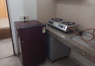 Kitchen in 1 BHK Builder Floor at Ashok Nagar – for Rent