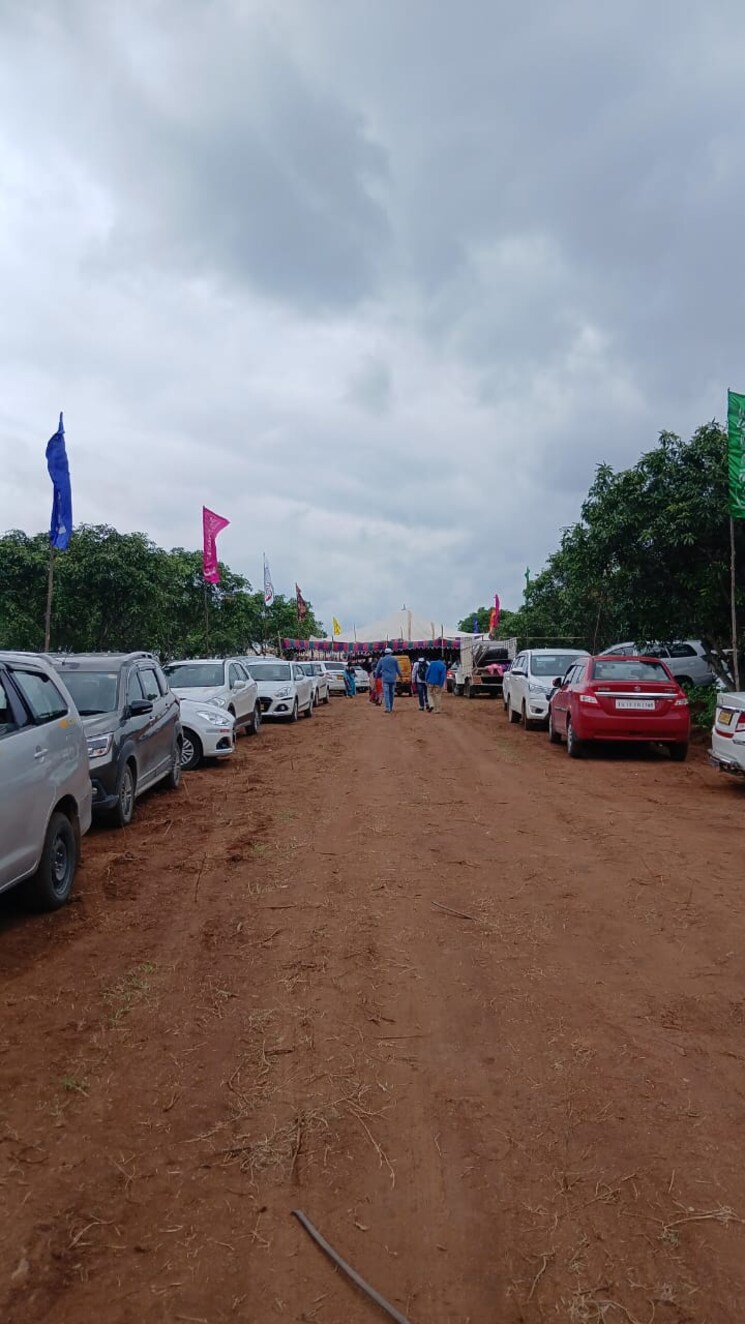  Parking, manneguda  150 Sq.Yd. Plot In Manneguda Hyderabad 9378507