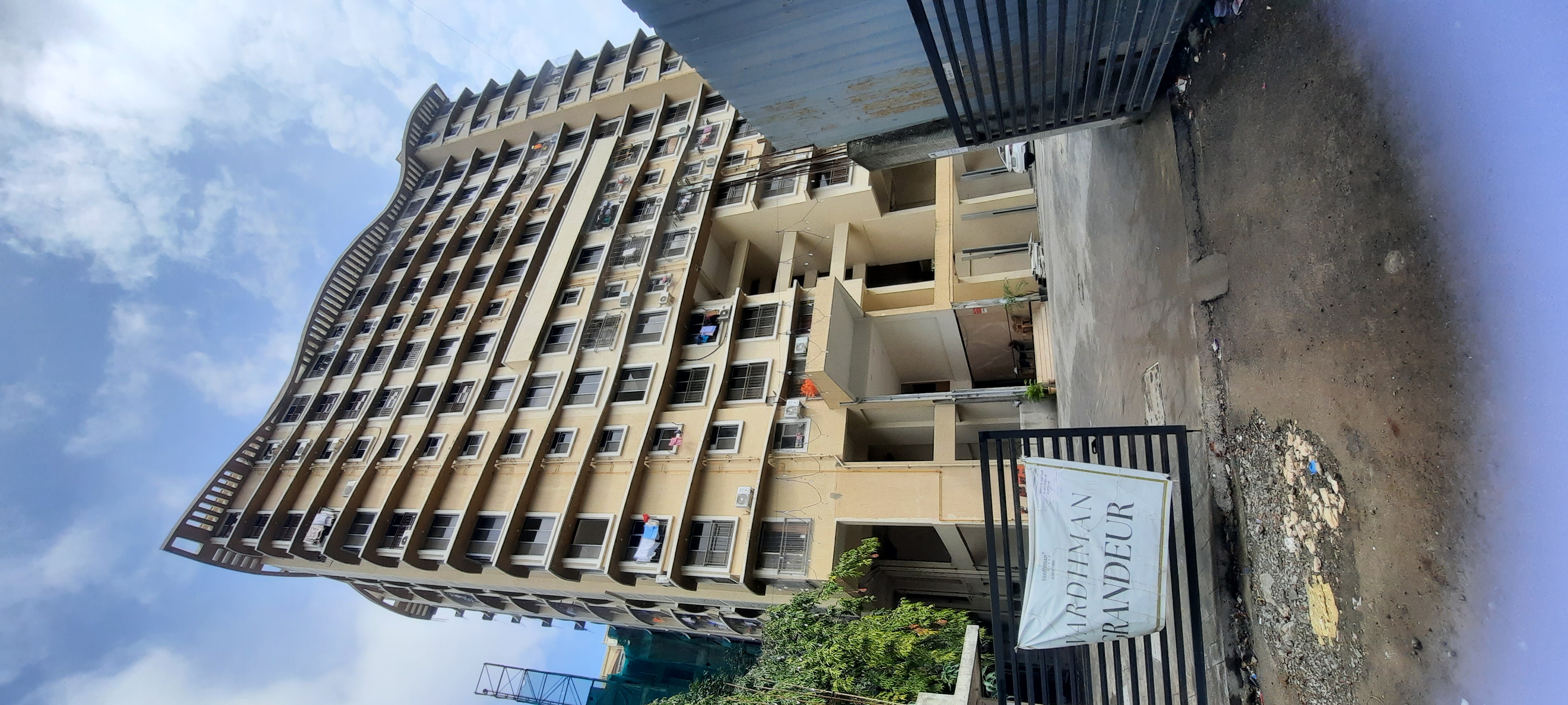 2 BHK 685 Sq.Ft. Apartment in Vardhman Grandeur