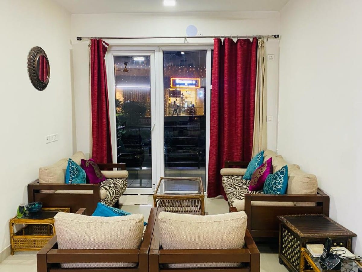 3 BHK + Extra Room Apartment For Rent in Dhoot Time Residency