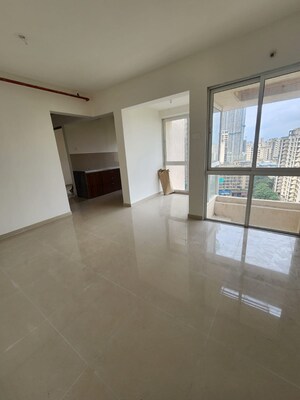 Room in 1 BHK Apartment at Puraniks Tokyo Bay, Kasarvadavali – for Rent