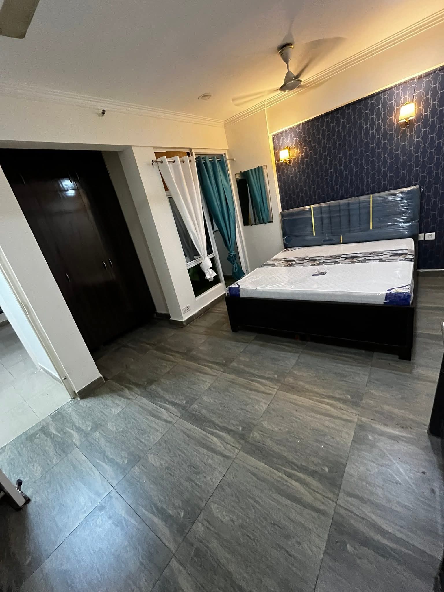 2 BHK Apartment For Rent in JNC The Park