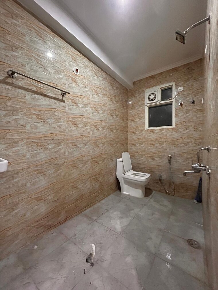 Bathroom, palm-residency-chhatarpur 2 Bedroom 1000 Sq.Ft. Builder Floor In Chattarpur Delhi 9378796