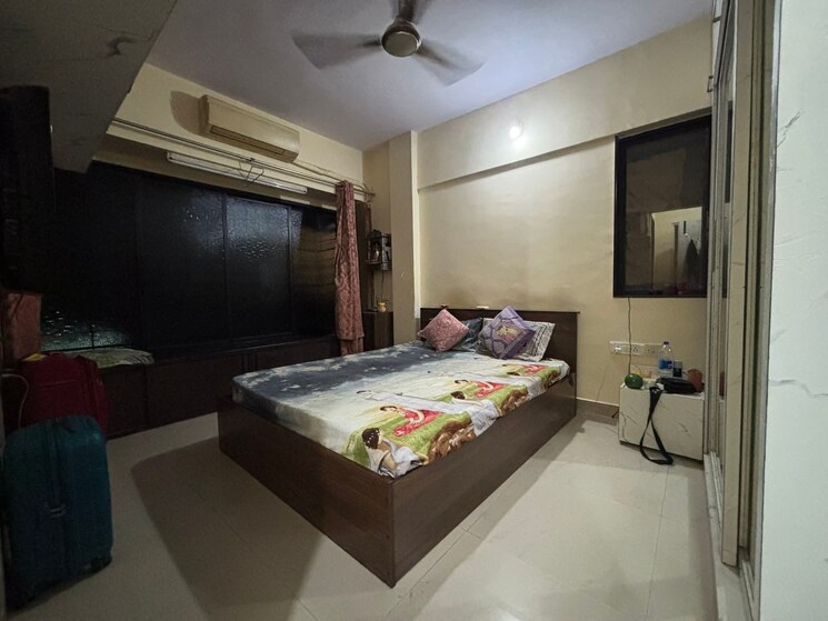 Bedroom, andheri east Pg For Boys In Andheri East 9378652