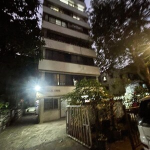 3 BHK Apartment – Exterior View View at Santacruz West - for Sale