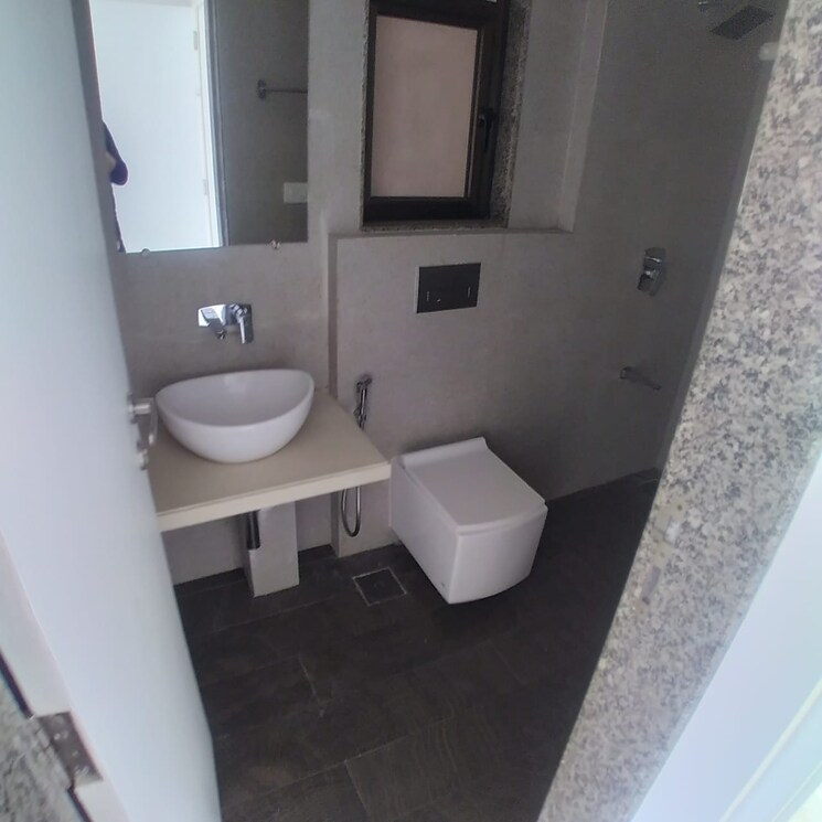 Bathroom, kanakia-silicon-valley 3 Bedroom 986 Sq.Ft. Apartment In Powai Mumbai 9378753