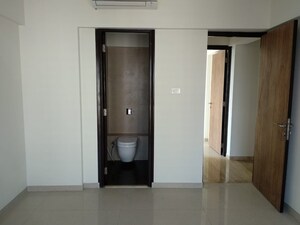  2 BHK Apartment at Lashkaria Anurag CHS, Andheri West – for Rent