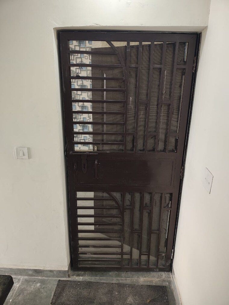 undefined, bptp-parkland 3 Bedroom 300 Sq.Yd. Apartment In Sector 75 Faridabad 9378988