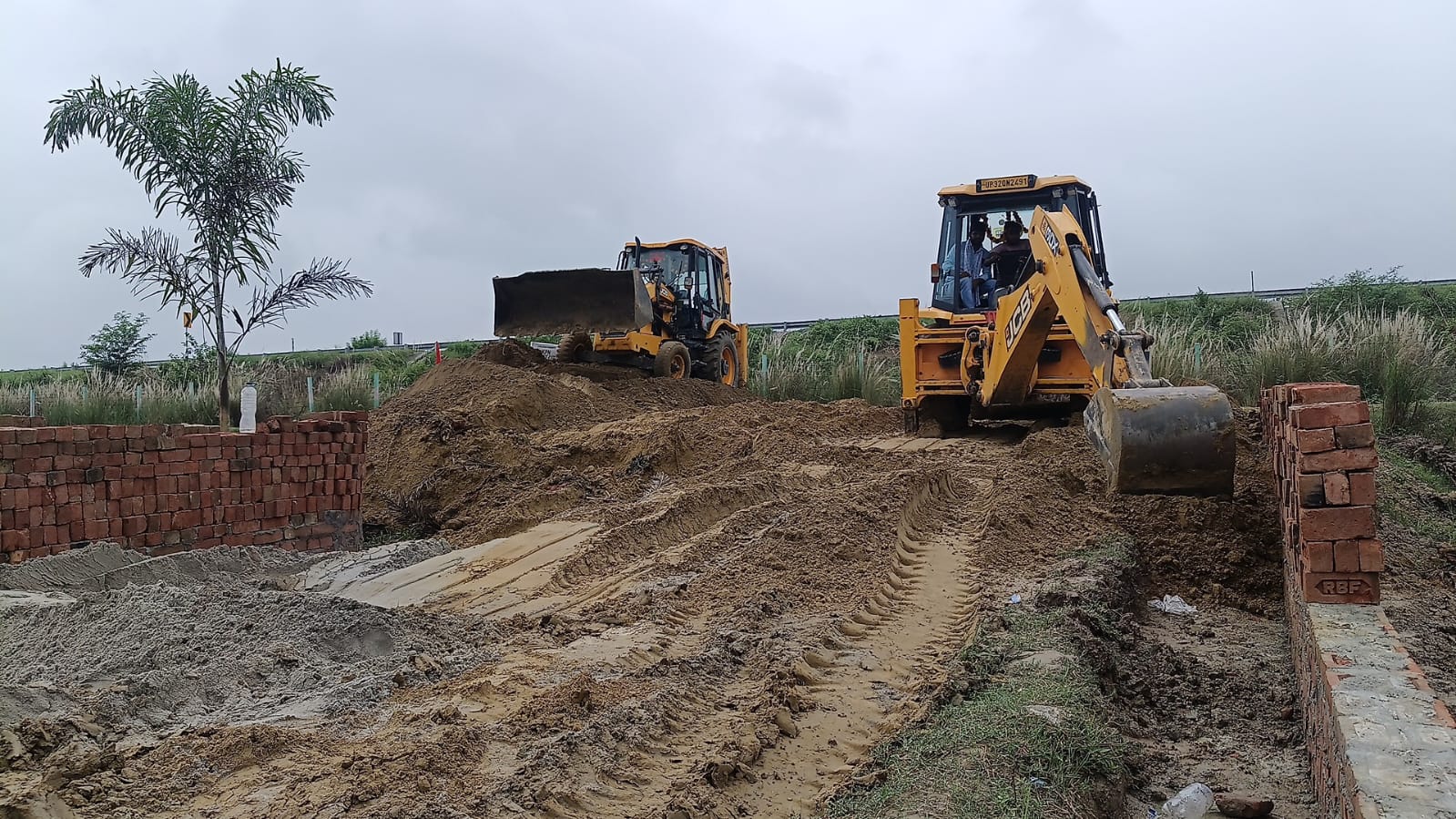 Plot For Sale in Kpn Smart City 