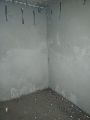 Room in 2 BHK Independent House at Palla – for Sale