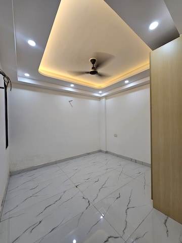 3 BHK Builder Floor For Sale in Chattarpur