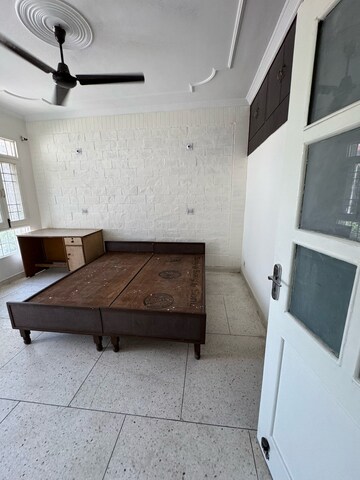 Bedroom in 3 BHK Apartment at Sector 5 – for Rent