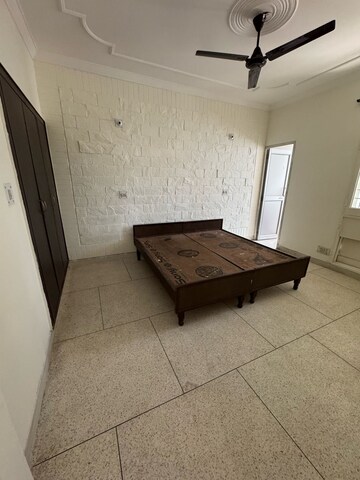 Bedroom in 3 BHK Apartment at Sector 5 – for Rent