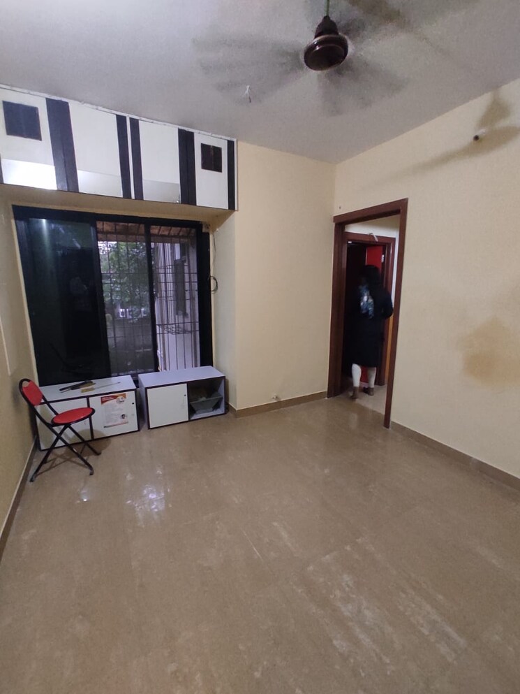 Room, vijay-garden-ghodbunder 2 Bedroom 835 Sq.Ft. Apartment In Ghodbunder Road Thane 9379198