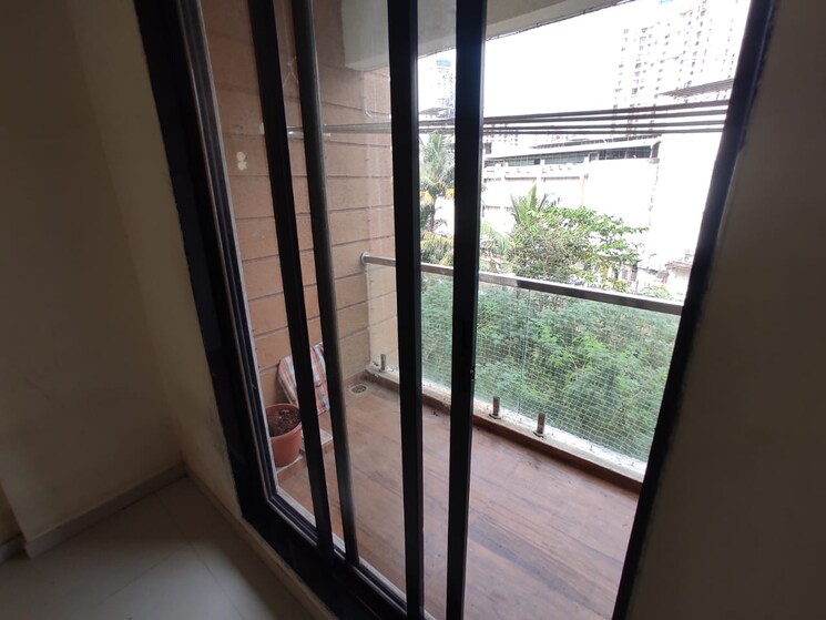 Balcony, vijay-garden-ghodbunder 2 Bedroom 835 Sq.Ft. Apartment In Ghodbunder Road Thane 9379198