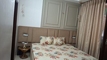 Bedroom in 6 BHK Independent House at Vip Road – for Sale