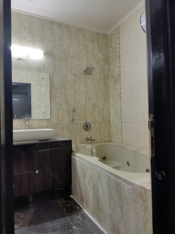 Attached Bathroom in 3.5 BHK Apartment at Unitech The World Spa, Sector 30 – for Sale