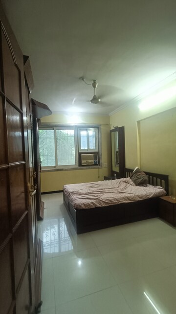 Master Bedroom in 2 BHK Apartment at Ekta Elegance, Borivali West – for Rent