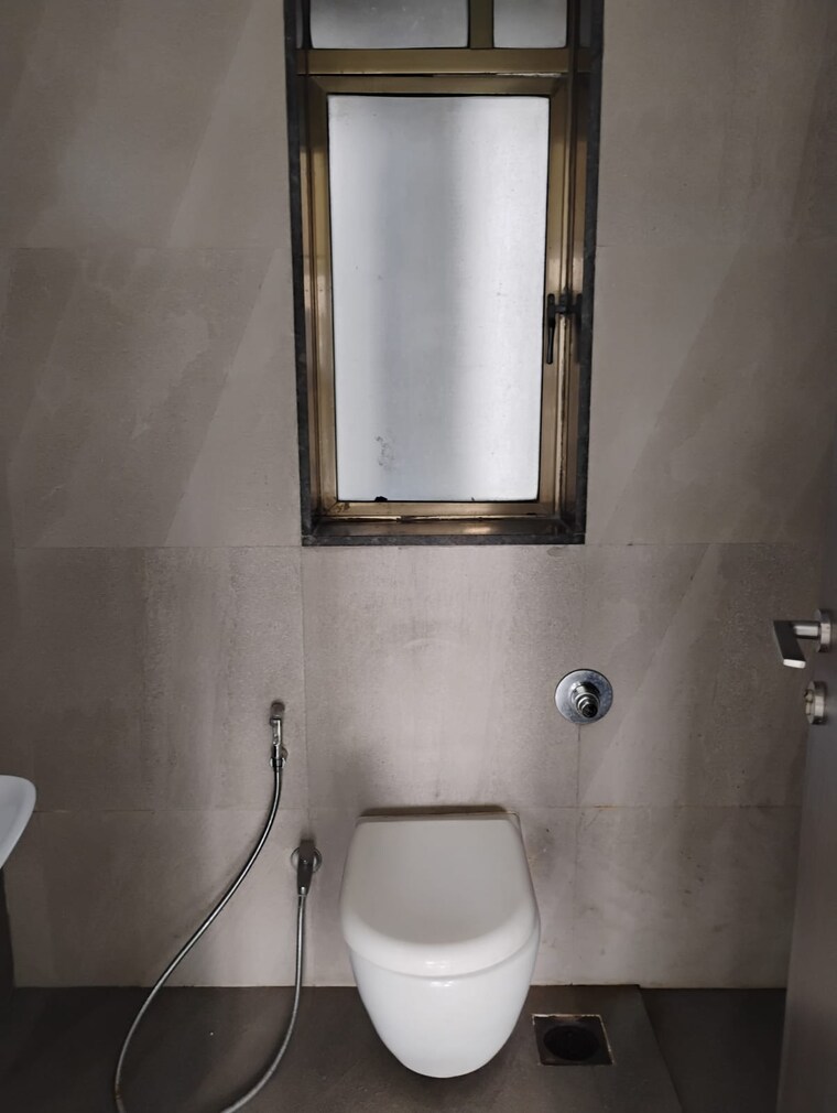 Bathroom, gundecha-trillium 2 Bedroom 831 Sq.Ft. Apartment In Kandivali East Mumbai 9379286