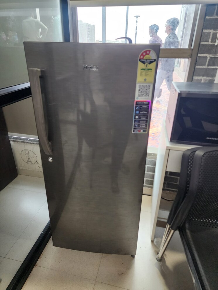 Team Area, science city Commercial Office Space 2256 Sq.Ft. In Science City Ahmedabad 9379472