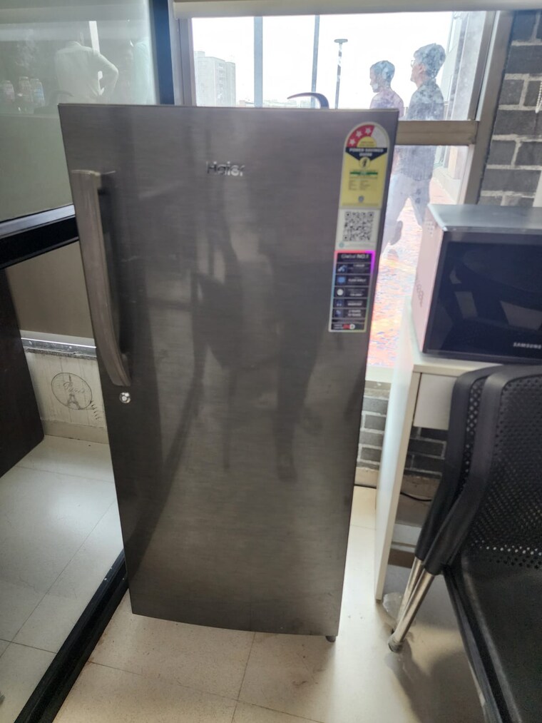 Team Area, science city Commercial Office Space 2256 Sq.Ft. In Science City Ahmedabad 9379472