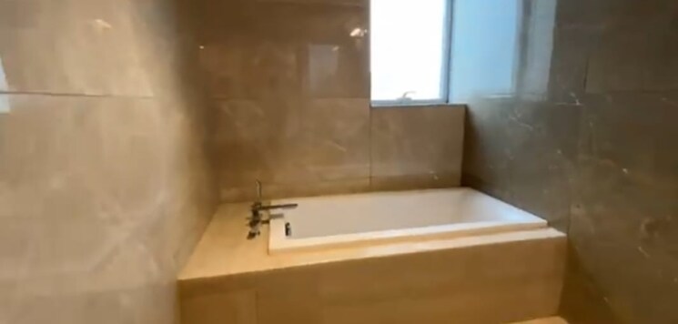 Bathroom, bombay-realty-island-city-centre-ii 4 Bedroom 2345 Sq.Ft. Apartment In Dadar East Mumbai 9379504