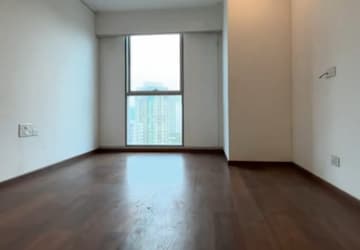 Room in 4 BHK Apartment at Bombay Realty Island City Centre II, Dadar East – for Rent