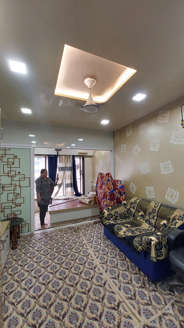 undefined, kandivali west Studio 350 Sq.Ft. Apartment In Kandivali West Mumbai 9379532