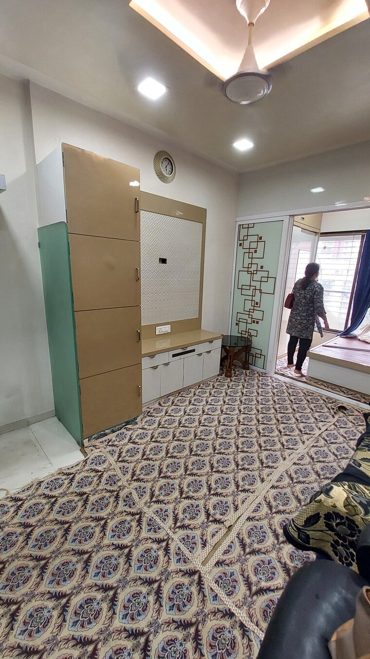 undefined, kandivali west Studio 350 Sq.Ft. Apartment In Kandivali West Mumbai 9379532